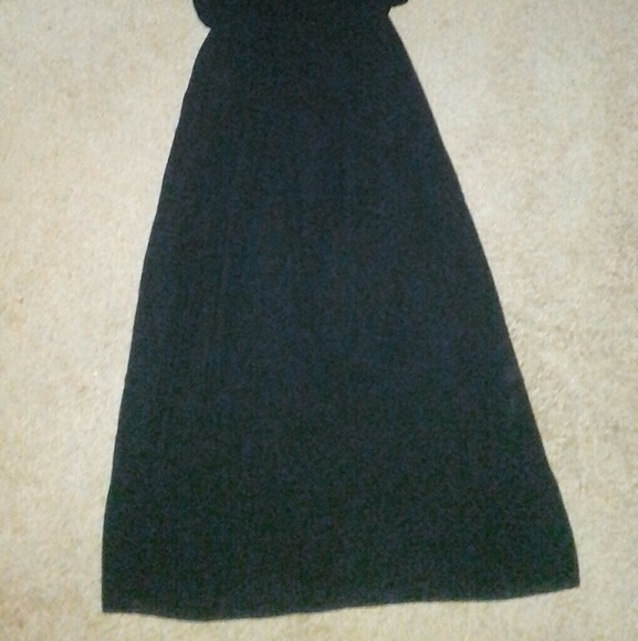 Dress - Picture 2 of 7